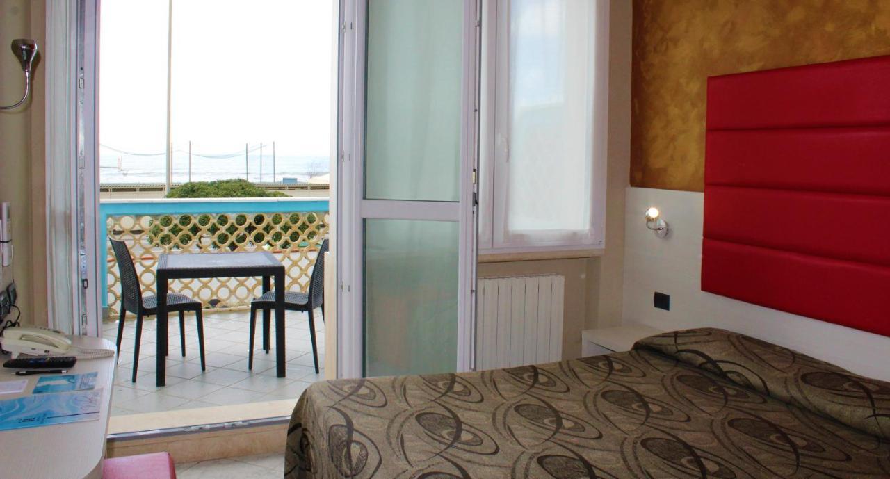 Hotel Eco Del Mare Marina di Massa Luaran gambar